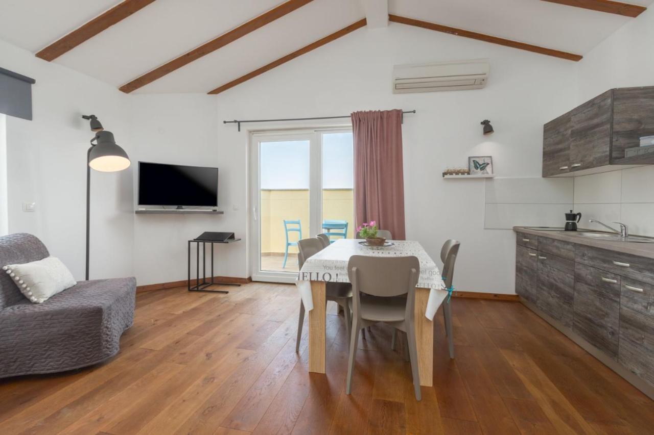 Rovinj Apartments Extérieur photo
