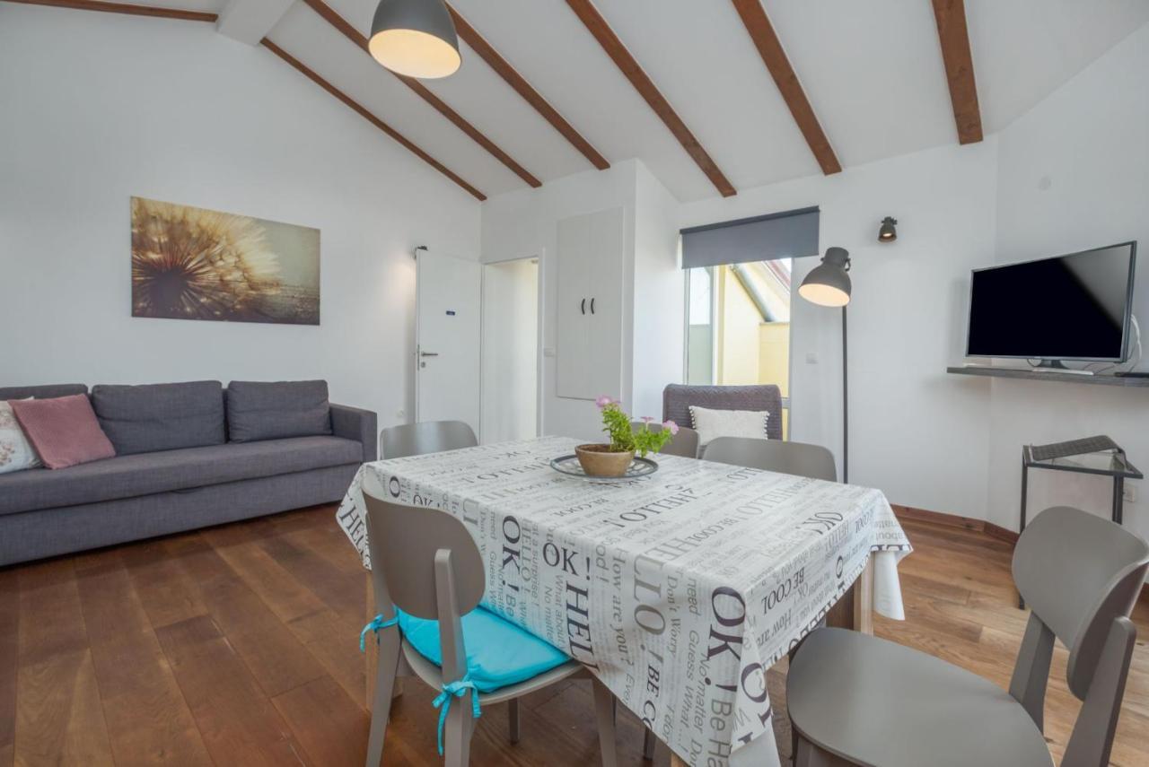 Rovinj Apartments Extérieur photo